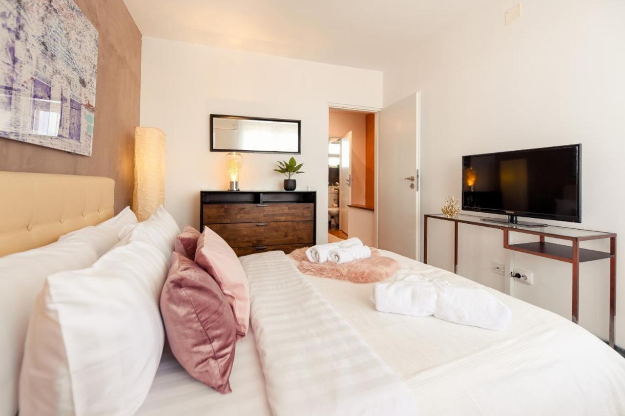 Spectacular Views & Modern Comfort: Your Dream Duplex In Central Bucharest Apartment Ngoại thất bức ảnh